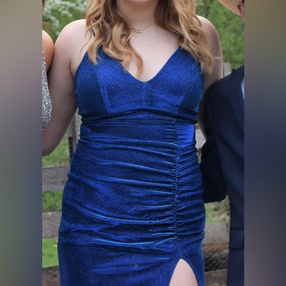 Prom Formal Dress - Picture 2 of 2